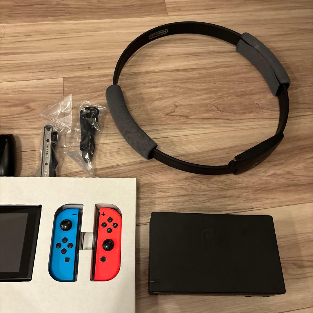動作確認済 Nintendo Switch 本体 赤/青ジョイコン リングコン付