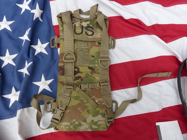 米軍実物 ハイドレーション システム マルチカム 3L OCP　53