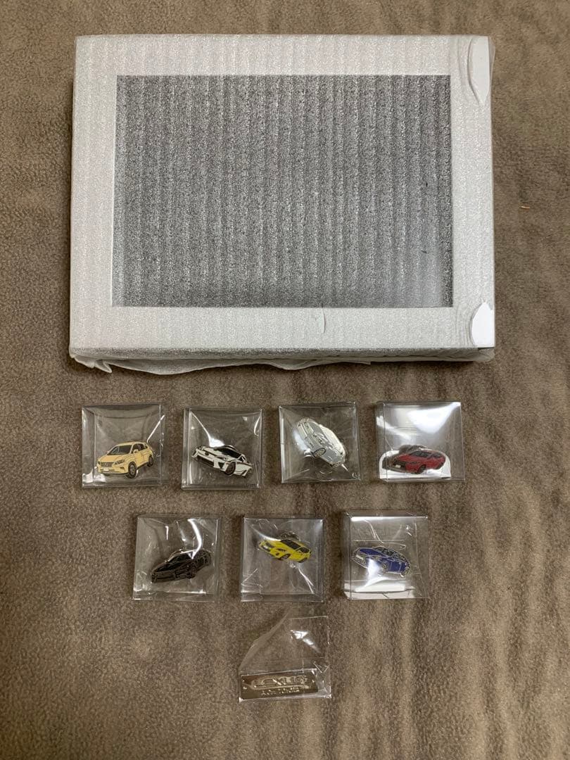 【新品】レクサス　オリジナルピンバッジ/フレーム付き　コレクション　非売品