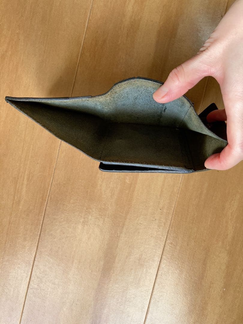 イルビゾンテ財布　黒