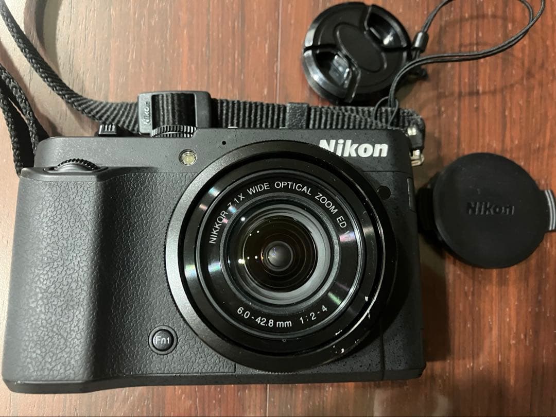 Nikon COOLPIX P7700 コンパクトデジタルカメラ