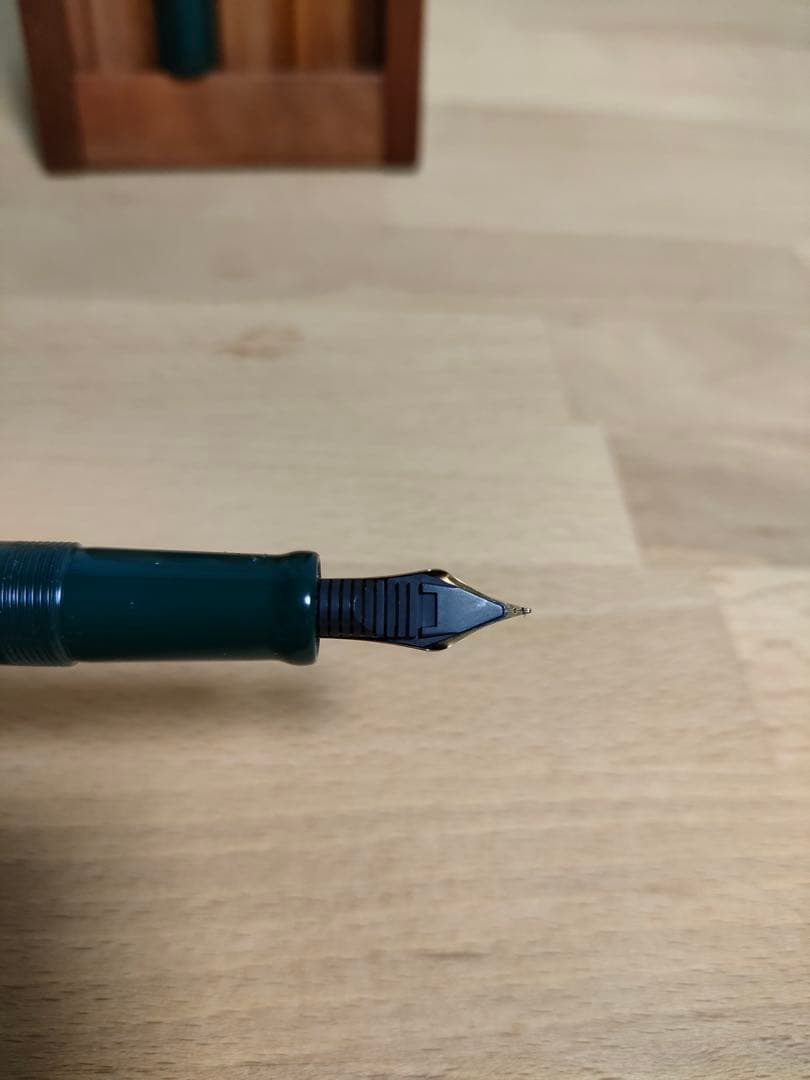 ★土日限定値下げ★中屋万年筆 緑