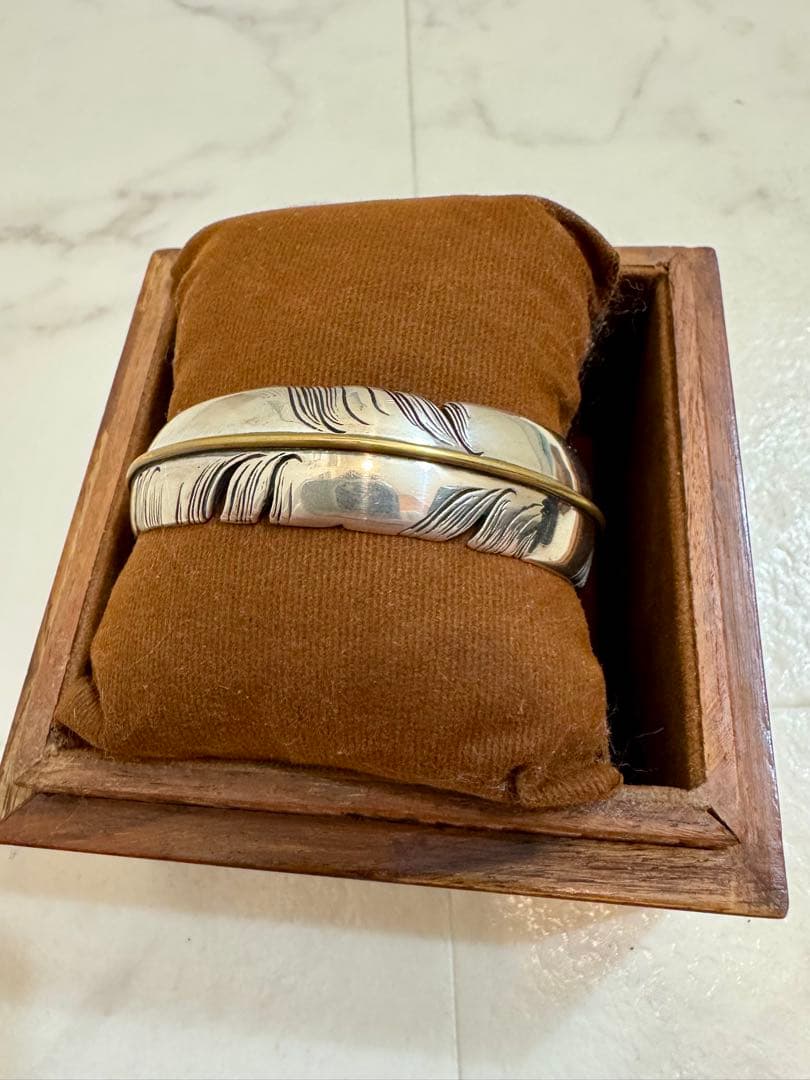 SAAD サード フェザー バングル Silver925