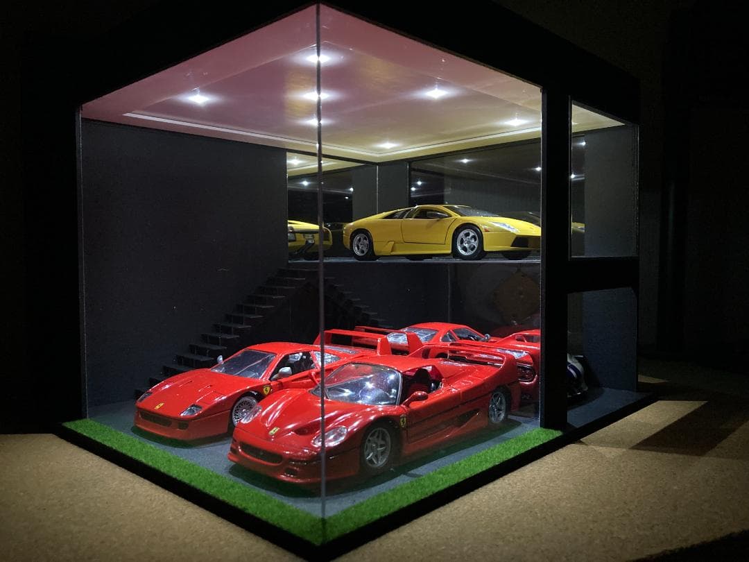 モデルカー用ジオラマ：1/24 ショールーム＆ガレージⅣ（吹き抜け2階タイプ）