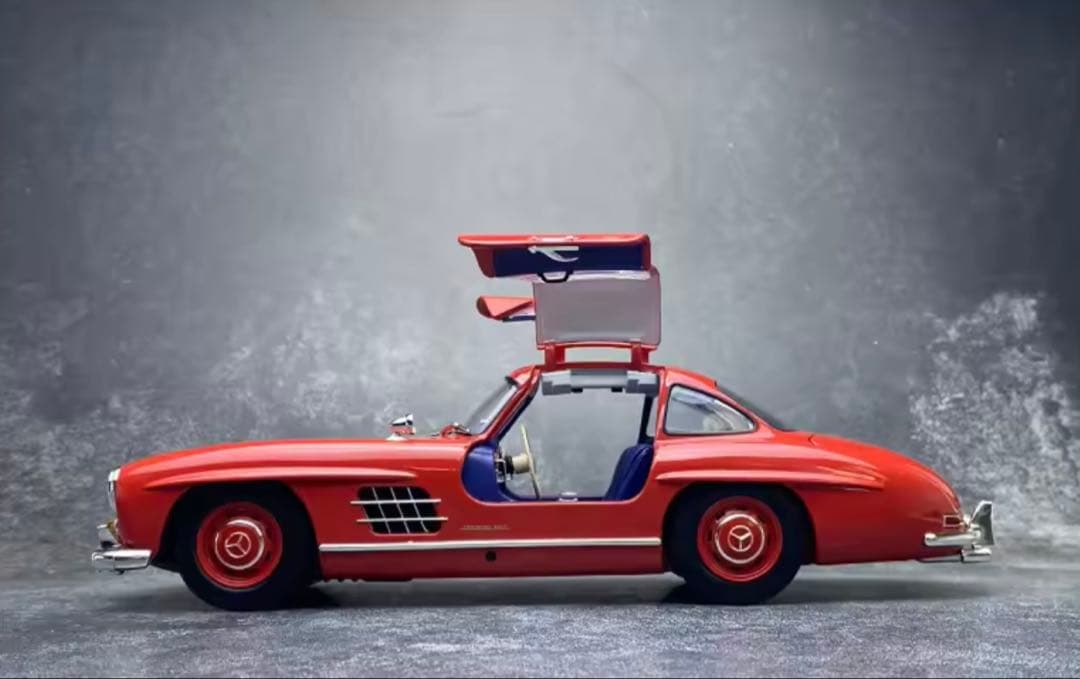MINICHAMPS 1:18 スケール　メルセデス・ベンツ 300SL