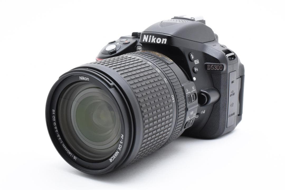遠くまで撮れる高機能レンズ✨Nikon D5300✨初心者におすすめ✨