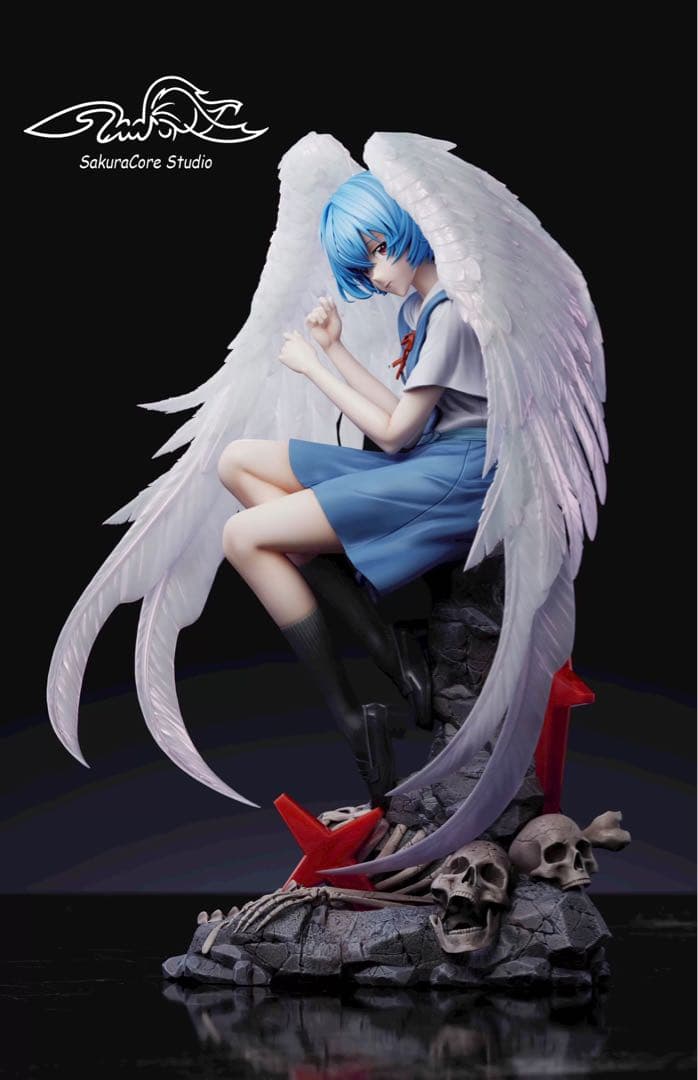 綾波レイ　フィギュア　エヴァンゲリオン