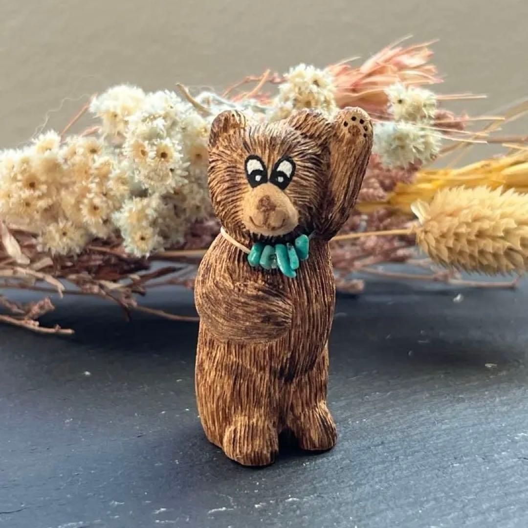 新品　ズニ族　Zuni インディアンジュエリー　フェティッシュ　クマ　置物