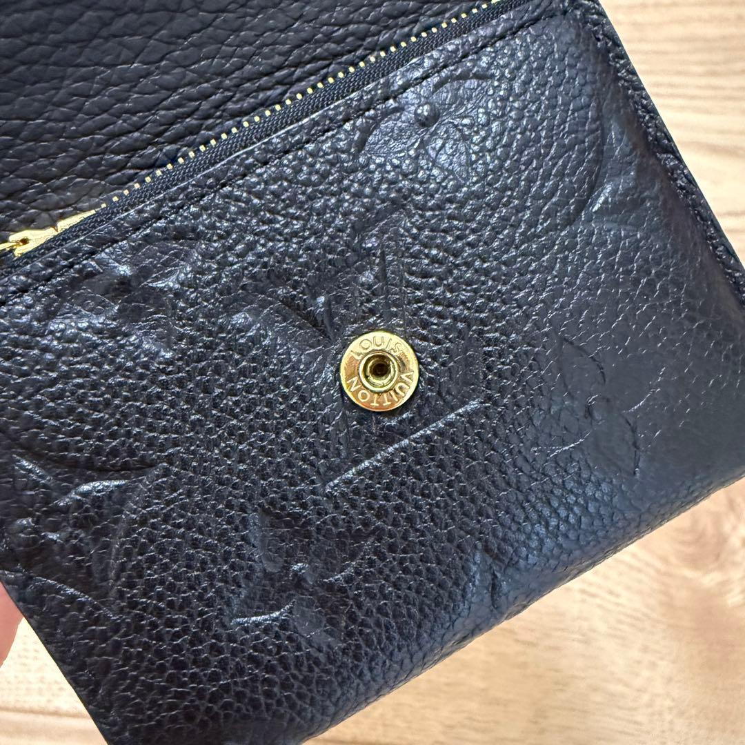 100%正規品　年内SALE中‼️ルイヴィトン　ポルトフォイユ・ゾエ　三つ折り財布