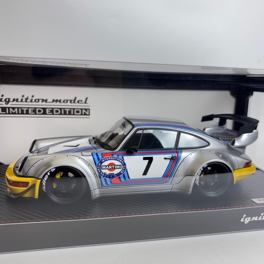 極美品 イグニッションモデル 1/18 RWB 964 With Engine