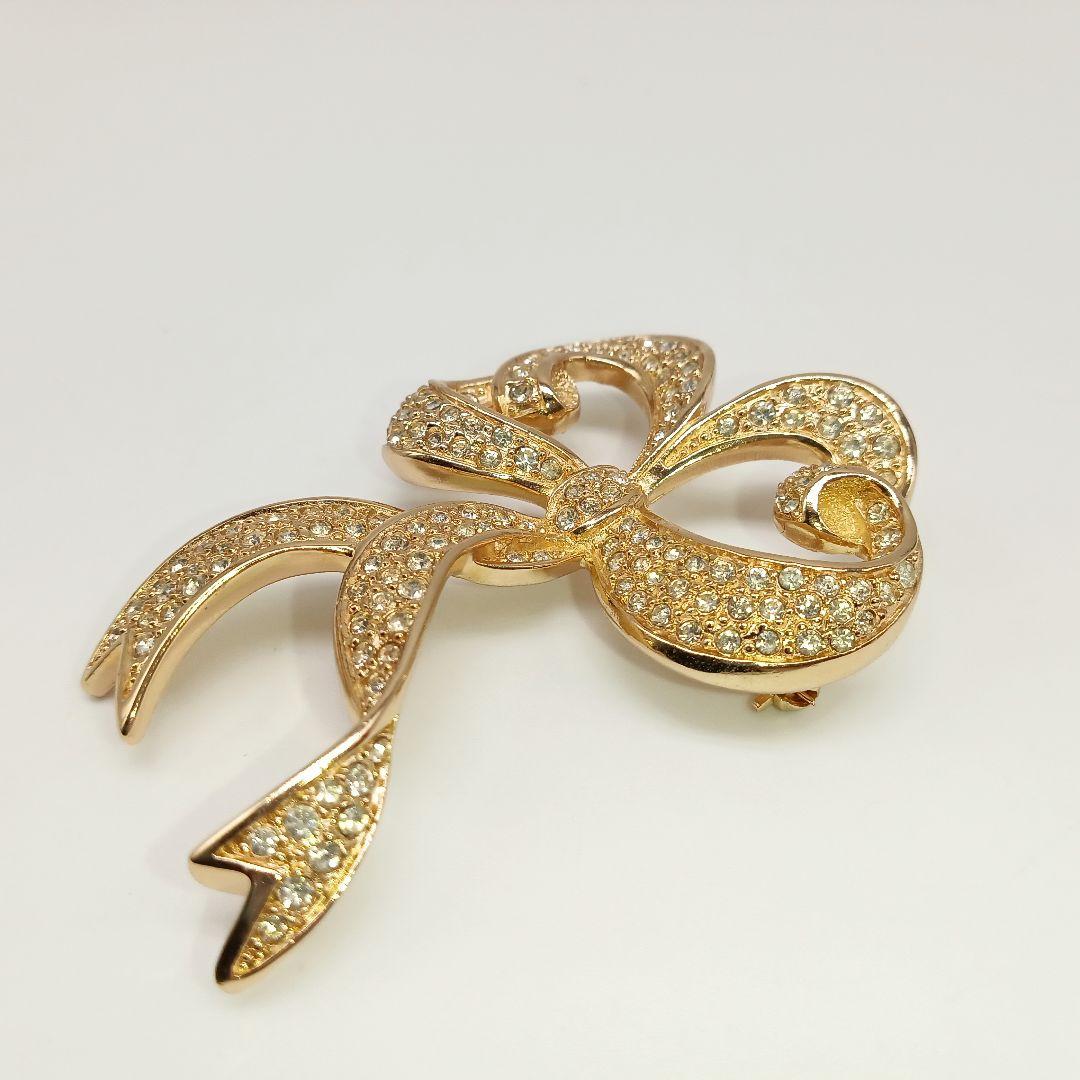 dior ラインストーン　ゴールドカラー　ブローチ