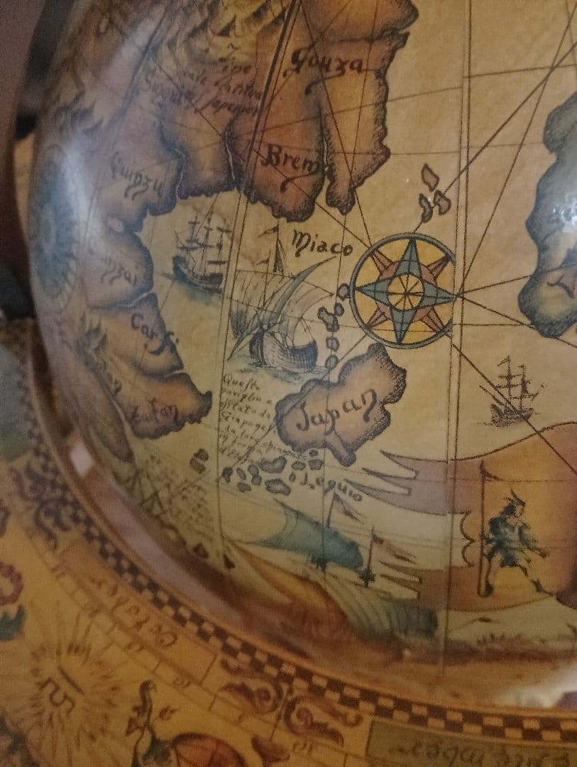 木製古地図風地球儀