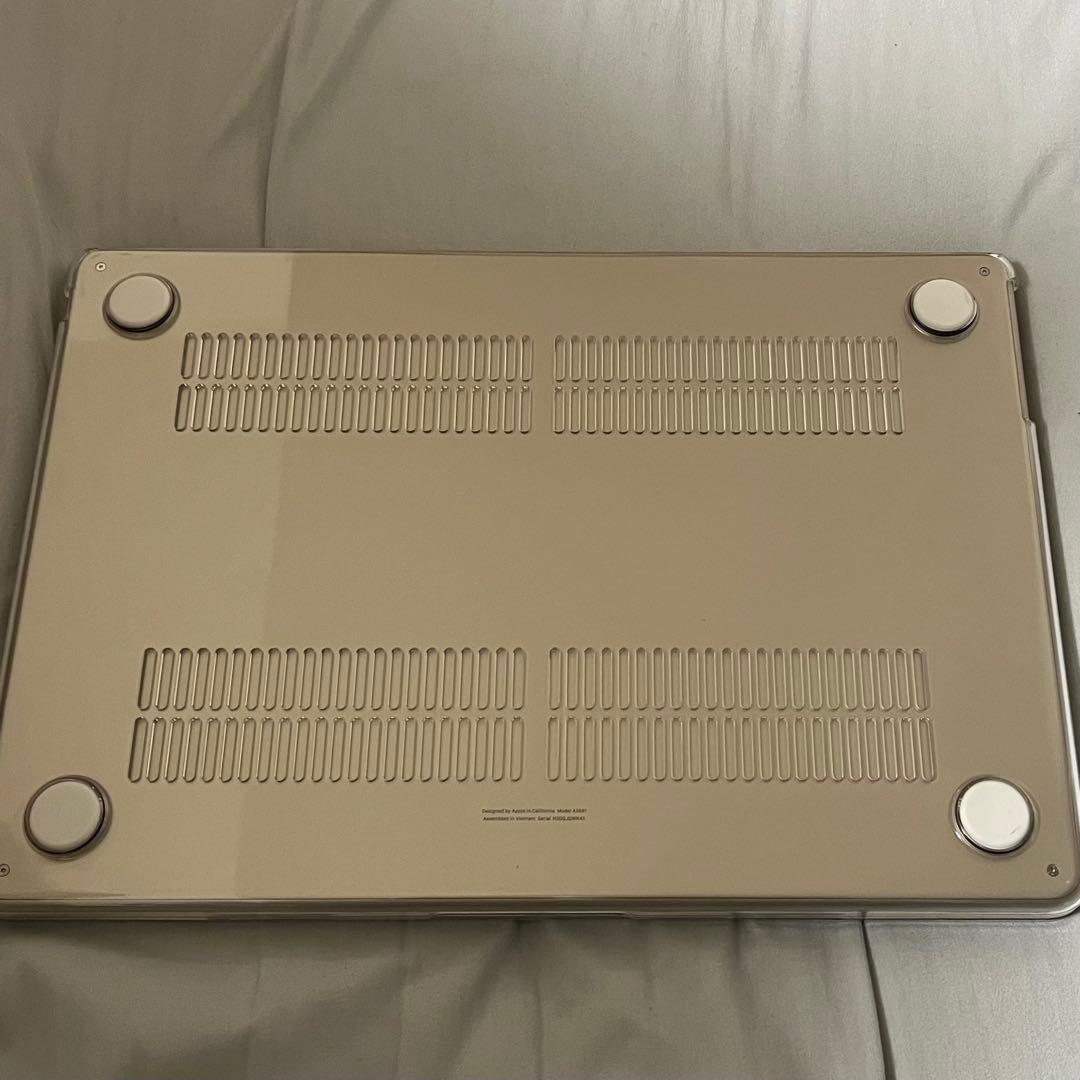 MacBook Air M2 13.6インチ