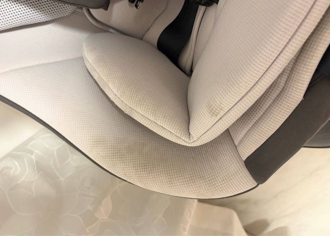 Combi クルムーヴ スマート Simplight