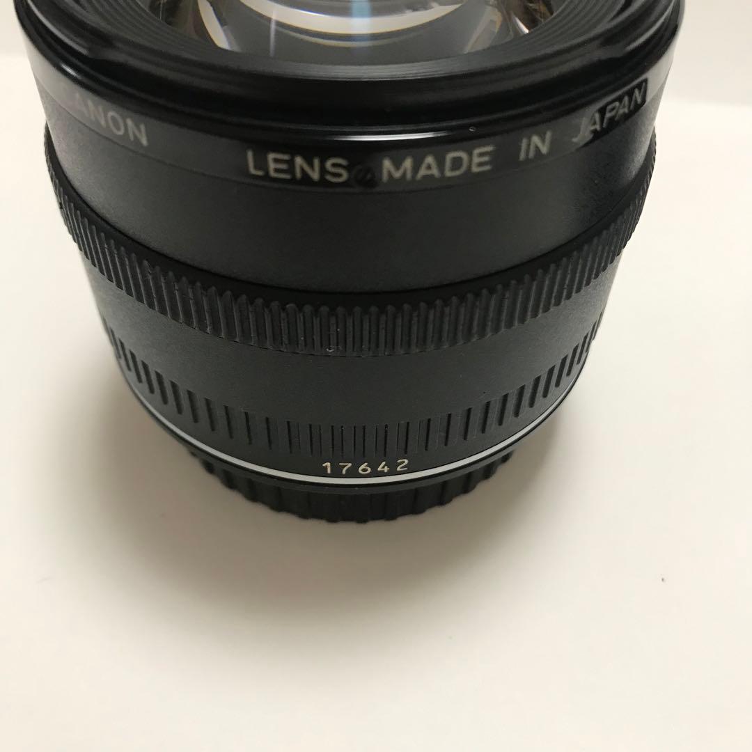 Canon キャノン　単焦点広角レンズ EF 24mm 2.8