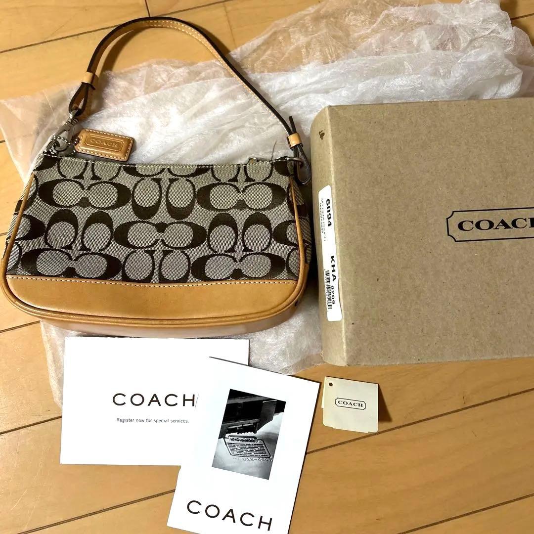 coach ハンドバッグ　シグネチャーデミポーチ