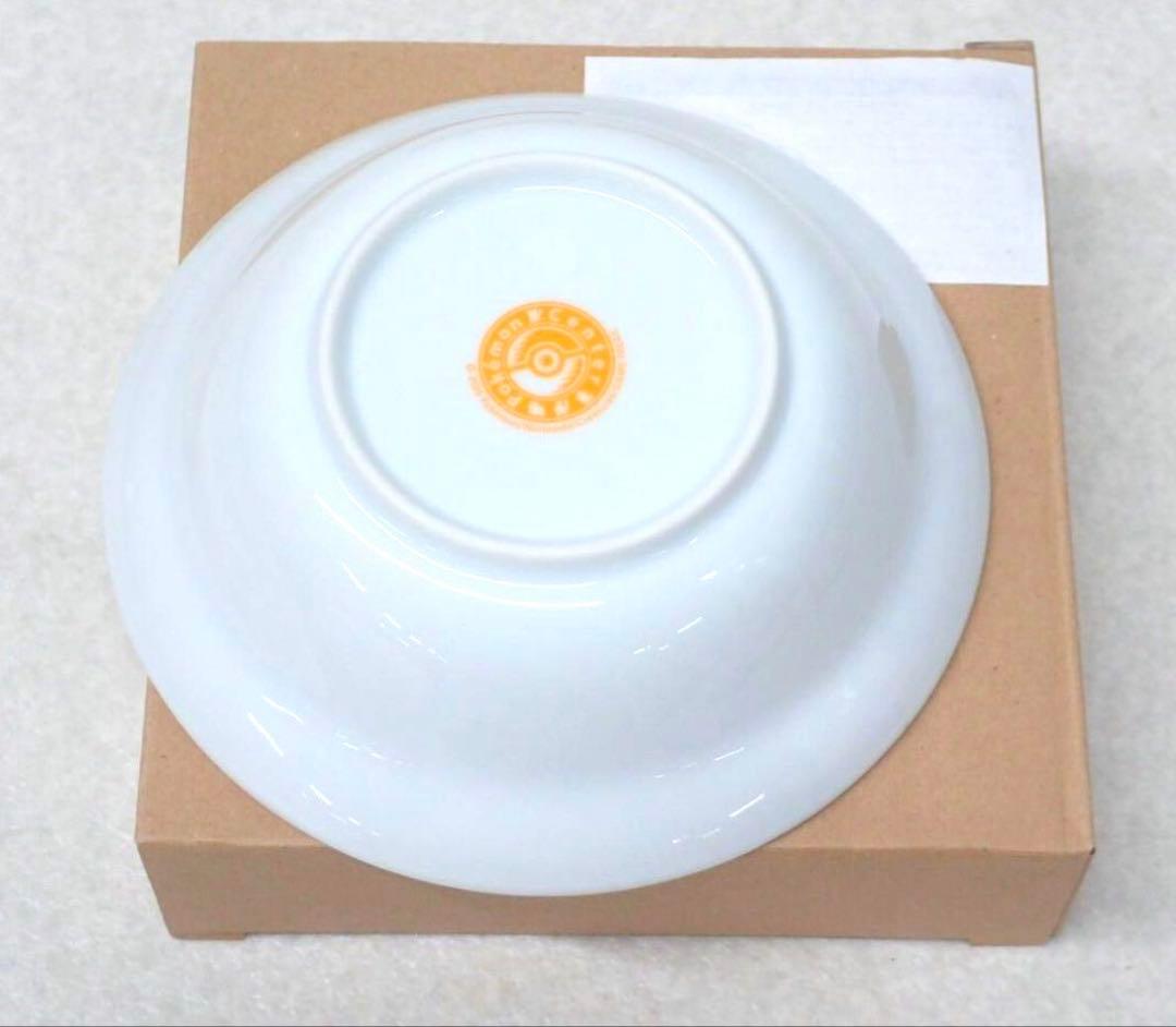 ポケモンセンター マンスリーピカチュウ 2005年 8月 皿 ボウル マグカップ