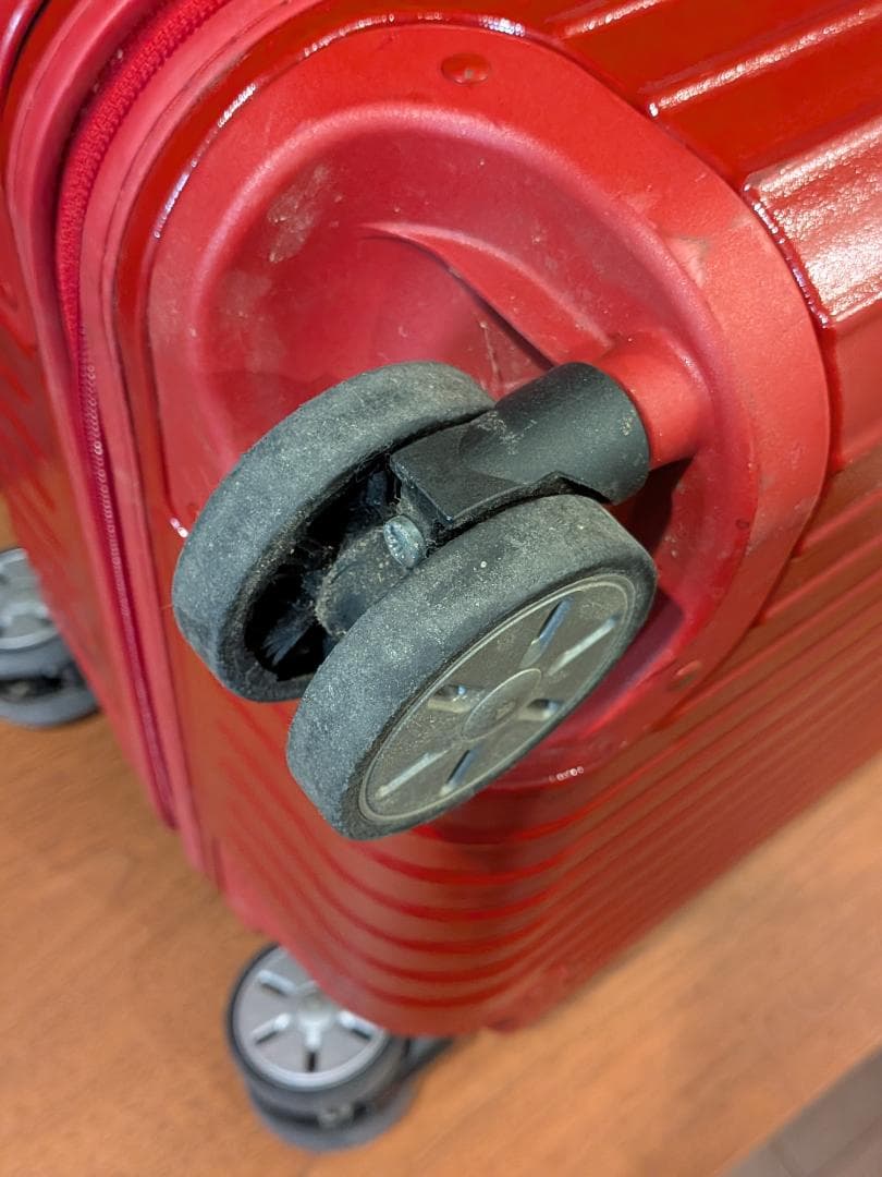 RIMOWA リモワ サルサ 約50L 4輪 TSA レッド 赤 スーツケース