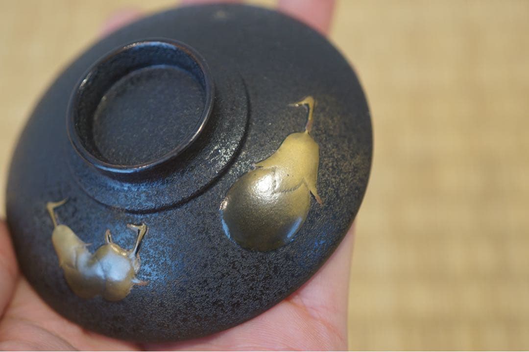 茄子高蒔絵・富士山蒔絵・朱印入り 黒乾漆粉塗 小吸物椀 2客/ 木製漆器 茶懐石