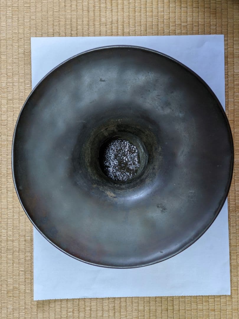 ♦古作 古銅 鎚起 盤口形 雷文様形双耳 三足 花器 大正時代 明治時代 骨董品