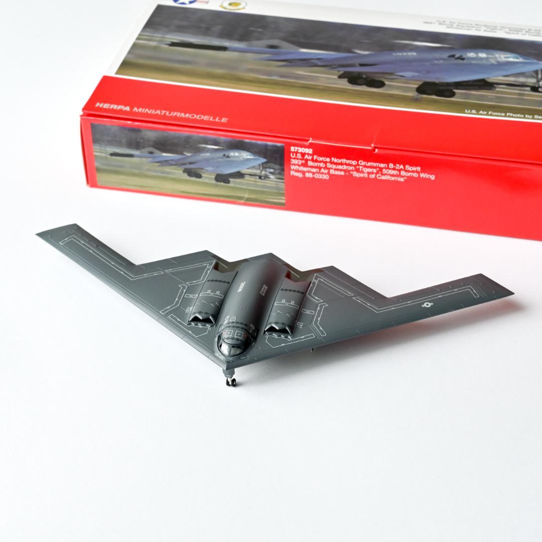 B-2 スピリット Spirit of California 1/200