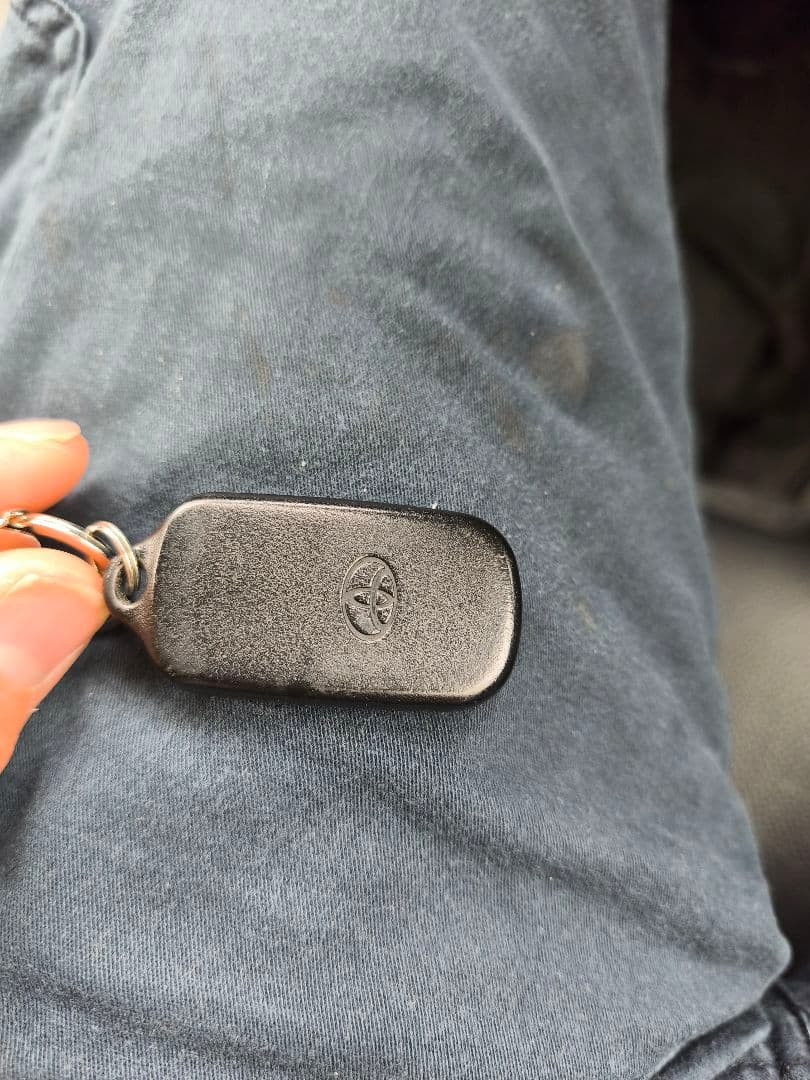 ハイラックスサーフ185サーフ　 純正キーレス