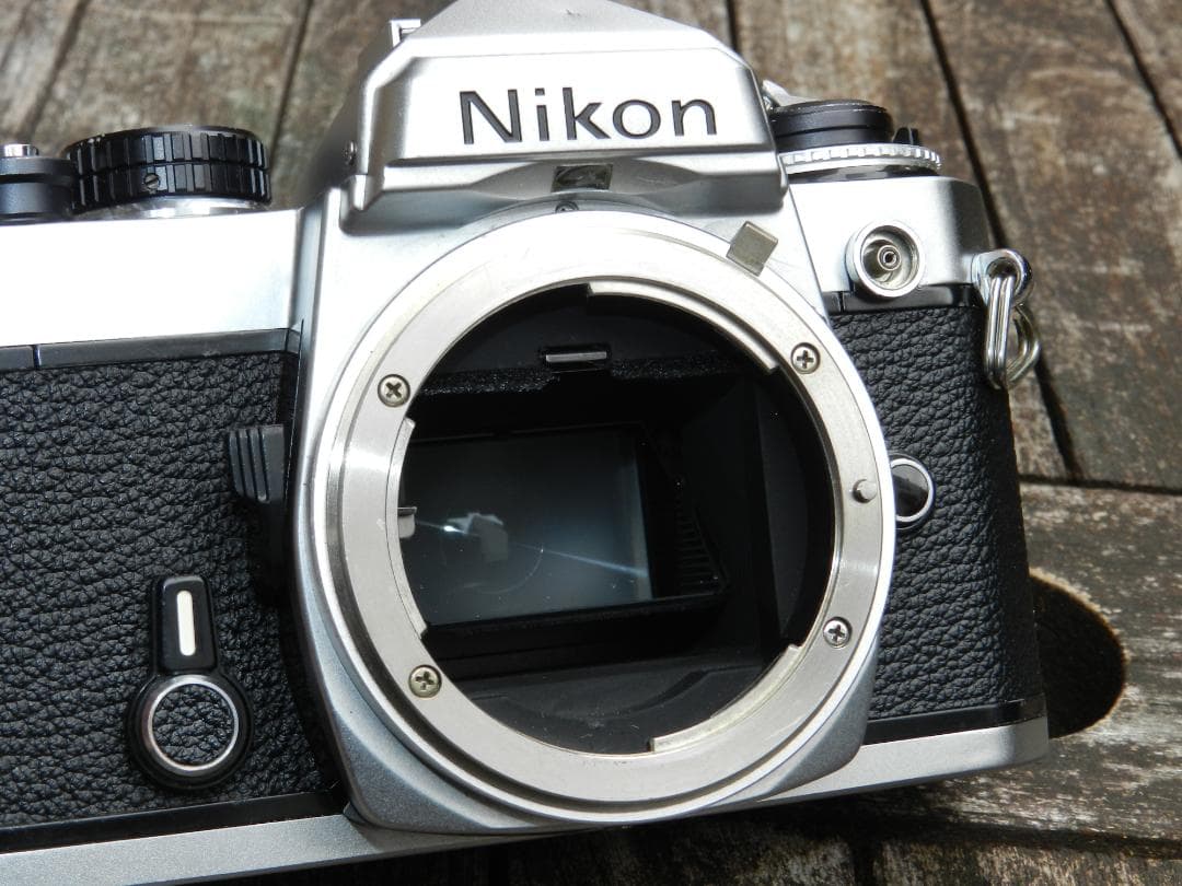 極美品　Nikon FE カメラ NIKKOR 28 3.5　レンズ　即撮影可