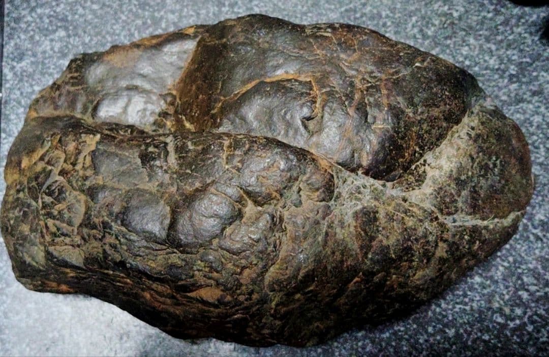 ★マグネタイト原石★本宿コールドロン転石【川ズレ・ウブ6.3kg】