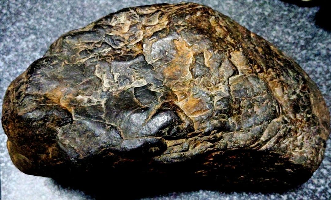 ★マグネタイト原石★本宿コールドロン転石【川ズレ・ウブ6.3kg】