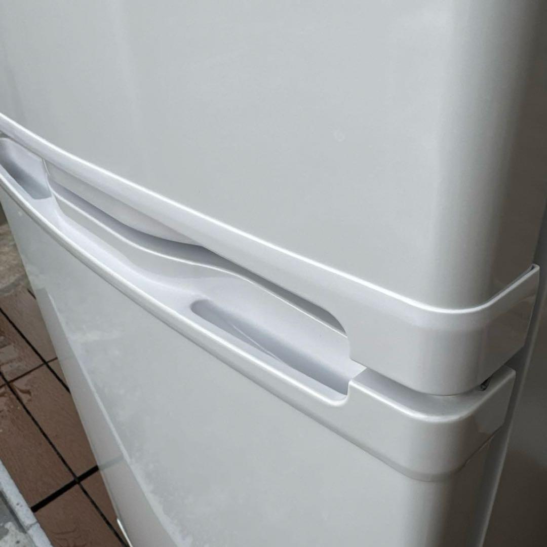 ほぼ未使用 MAXZEN 2024年製 冷蔵庫 85L 2ドア 静音 幅47cm