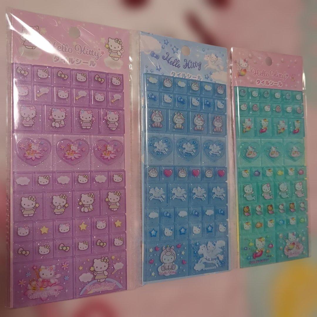 サンリオ　ハローキティ　タイルシール