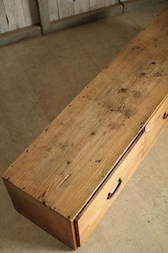 味のある横長の木製引き出し3杯　ローテーブル　飾り台　作業台　古家具　古民家