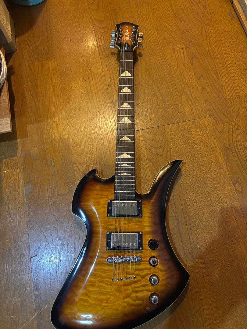 B.C Rich モッキンバード