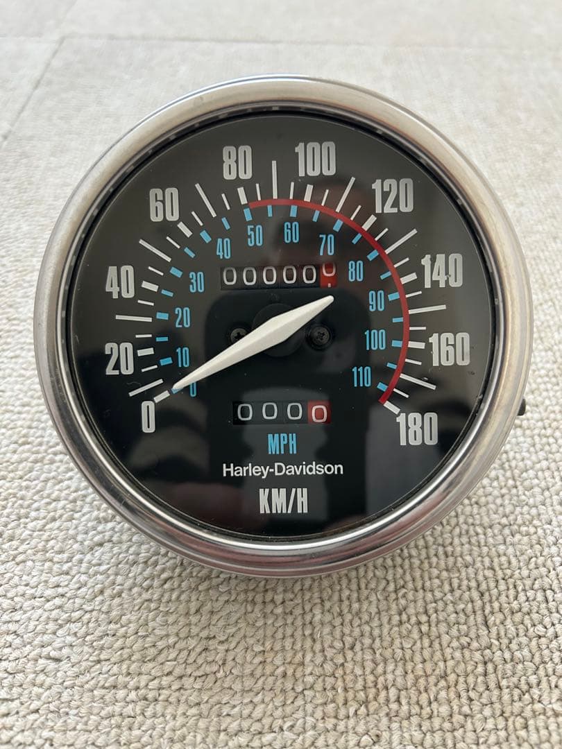 ショベルヘッド純正km表示スピードメーターオーバーホール済みエボ　ショベル　パン