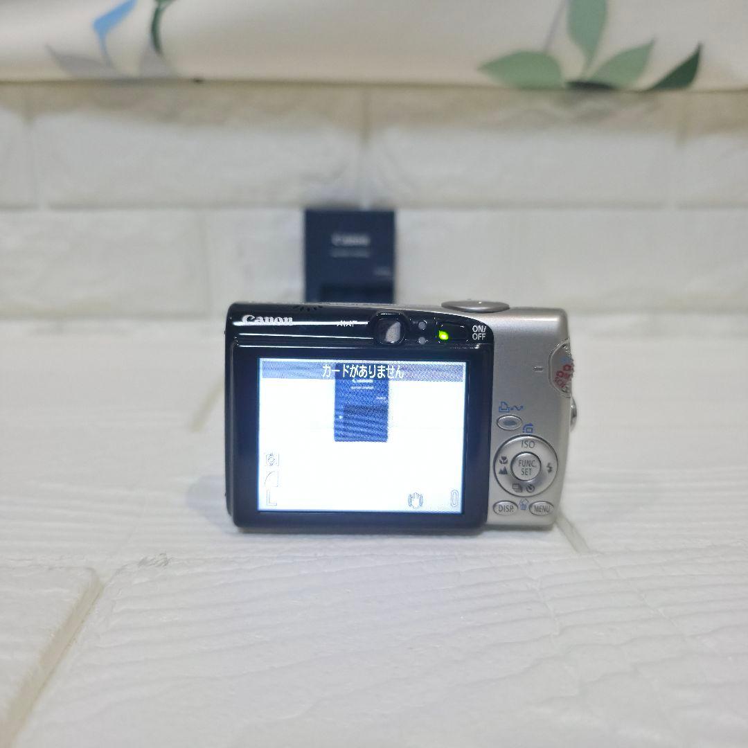 390美品】Canon IXY800IS デジタルカメラ　充電器付き　シルバー