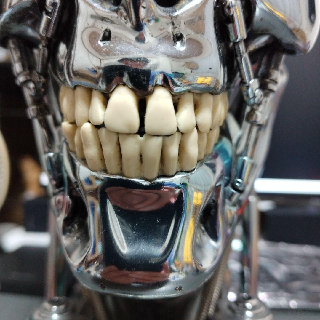 サイドショウ　ターミネーター2　T-800　エンドスケルトン1/1ヘッドレプリカ