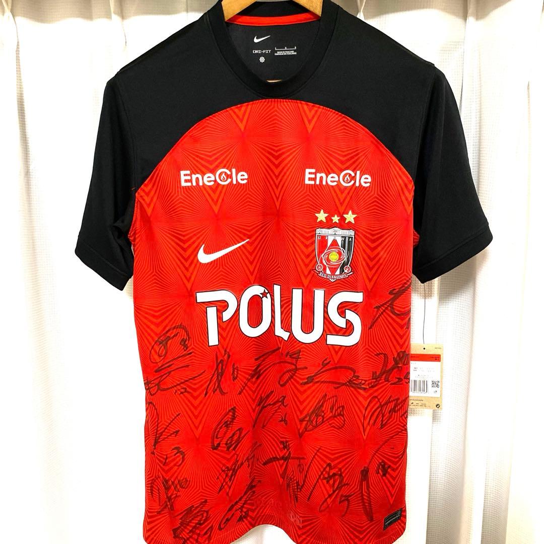 浦和レッズ　2023ユニフォーム　選手サイン入り