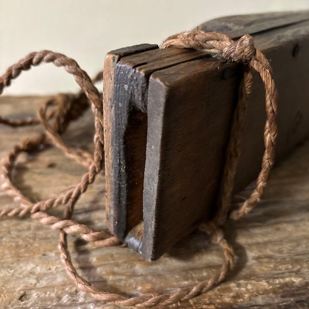 素朴な味の鉈入れ　花器　掛け花　古民芸　古民家 検:白洲正子　一二三美術　李朝