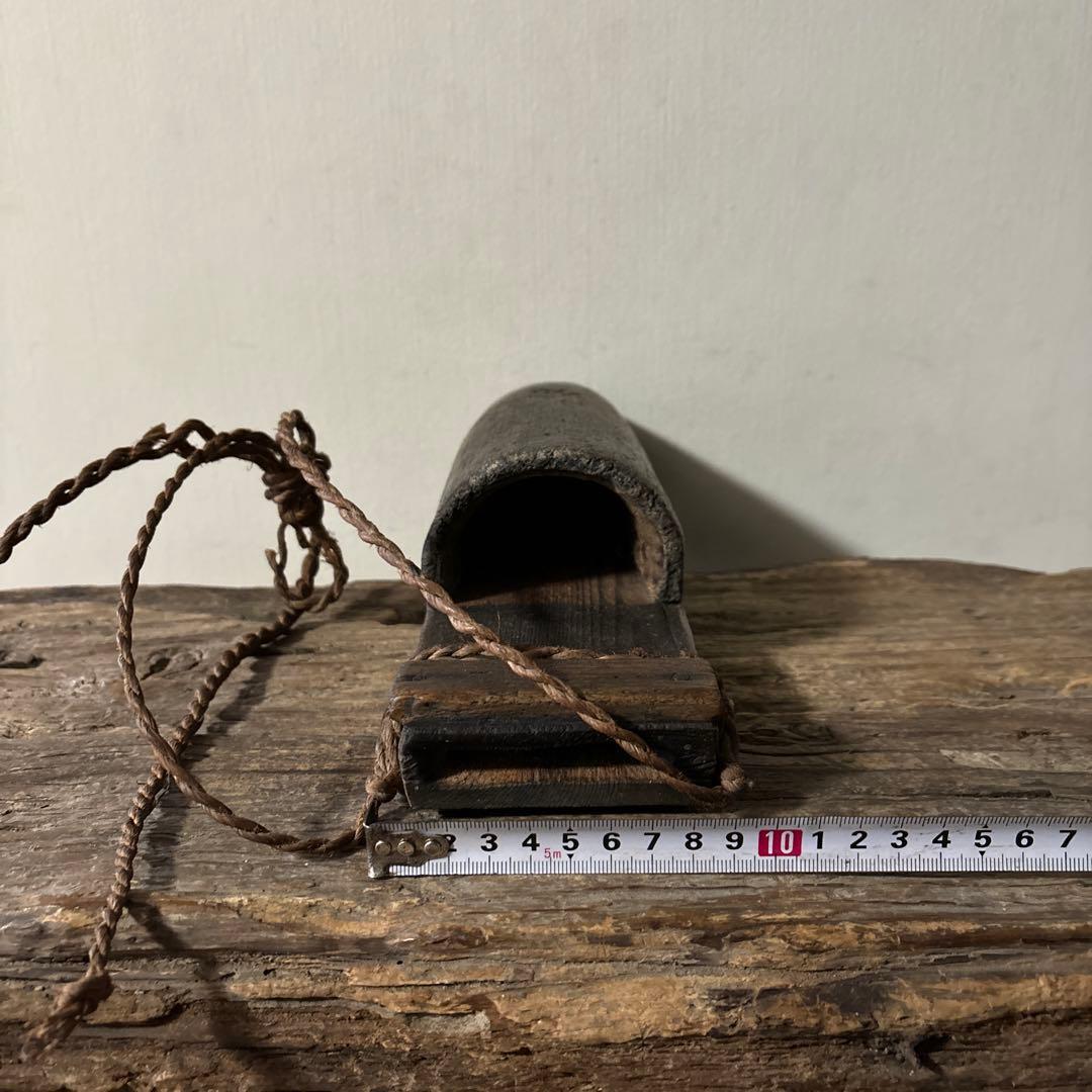 素朴な味の鉈入れ　花器　掛け花　古民芸　古民家 検:白洲正子　一二三美術　李朝