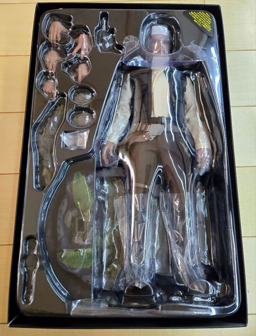 ホットトイズ MMS740 スター・ウォーズ ハン ソロ 1/6Han Solo