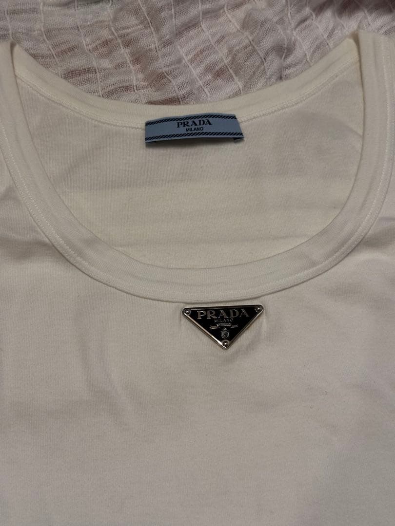 PRADA /ホワイトタンクトップ