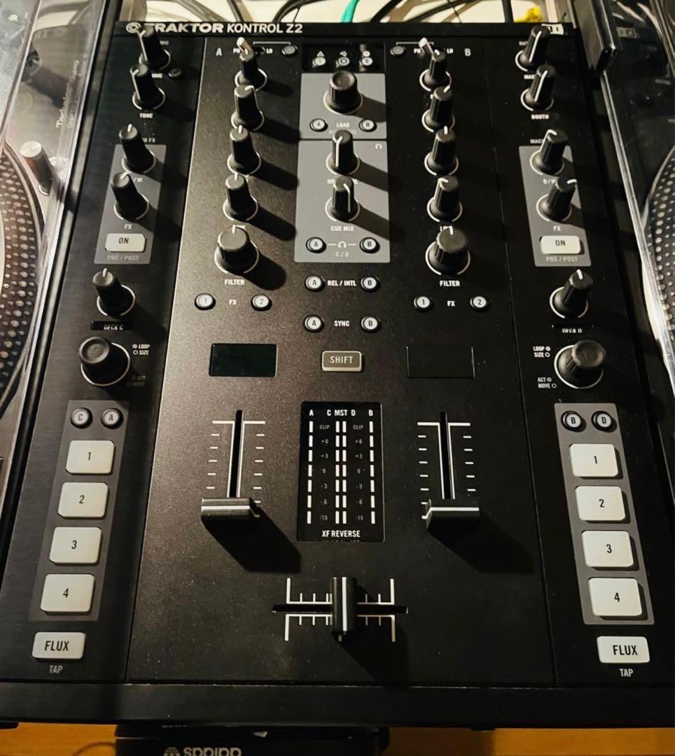希少な美品です。serato対応！後期型！TRAKTOR KONTROL Z2