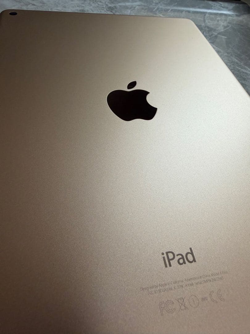 【極秘品】iPad Air2 128GB ゴールド 本体　98%　動作確認済み