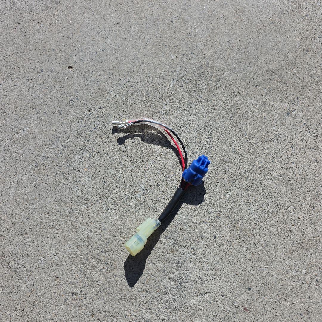 ダックス125 デイトナタコメーター　電源取り出しカプラー付き