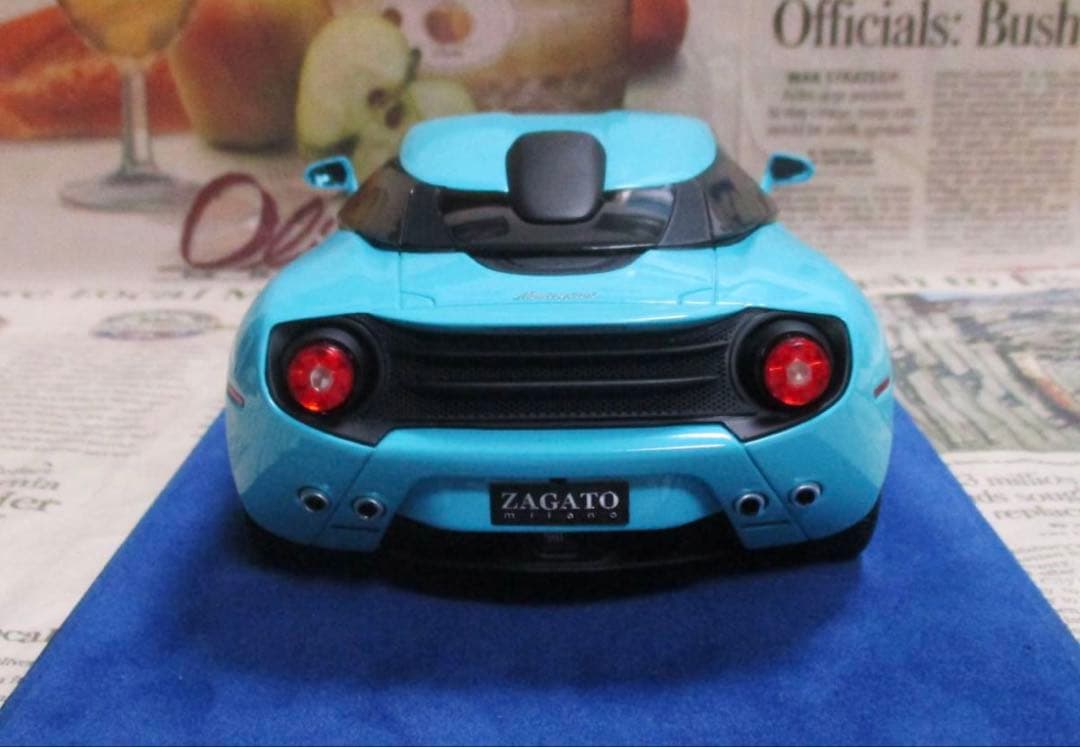 ミニカー LOOKSMART Lamborghini 5-95 Coupe Zagato