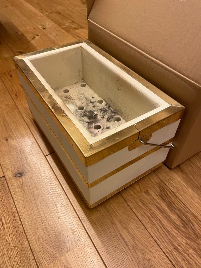 【入手困難】能登燃焼器工業 純珪藻土切出し七輪 長角32㎝