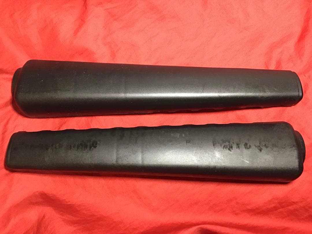 メーカー不明　実物M16A1ハンドガード　新品