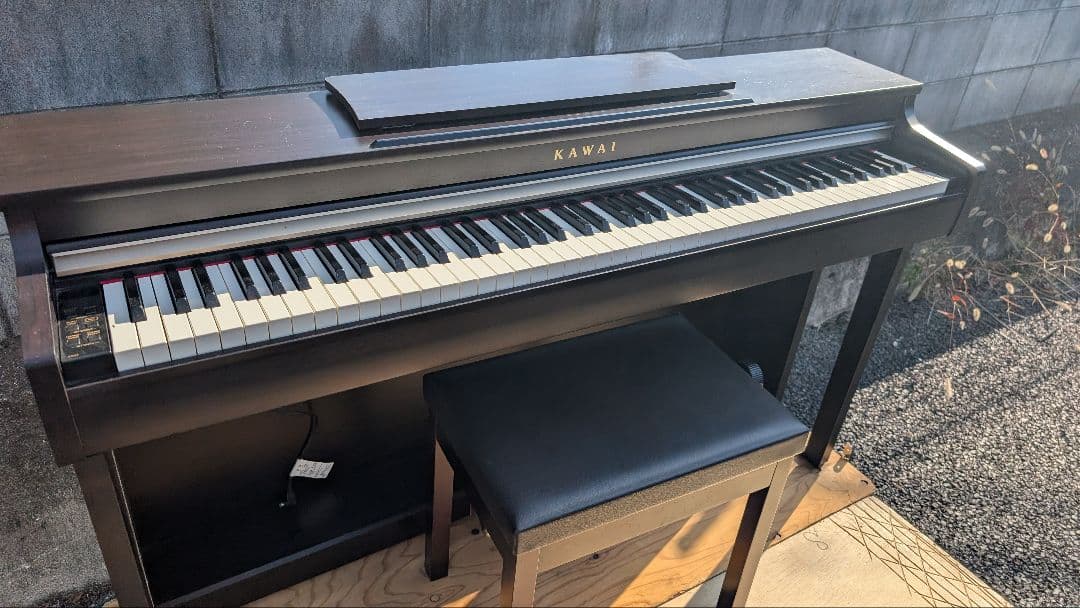 送料込み KAWAI 電子ピアノ CN27R 2016年製 ほぼ未使用新品レベル