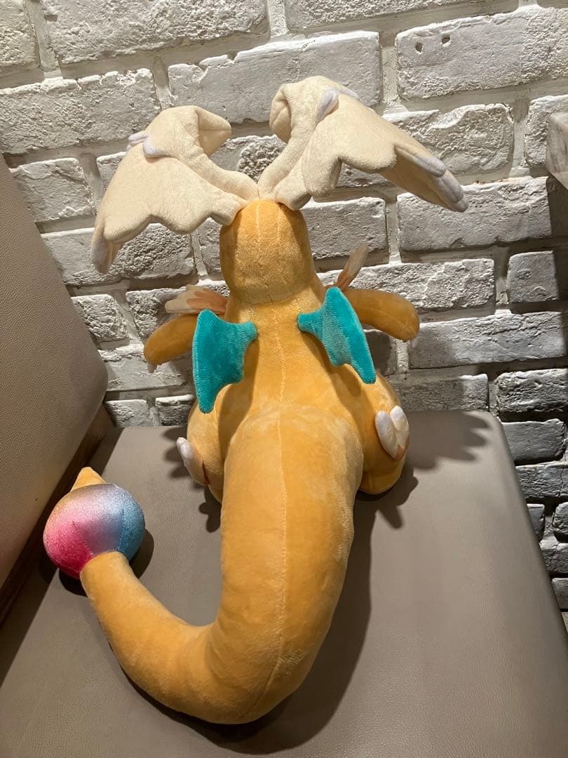 メガカイリュー　ぬいぐるみ 約30cm位