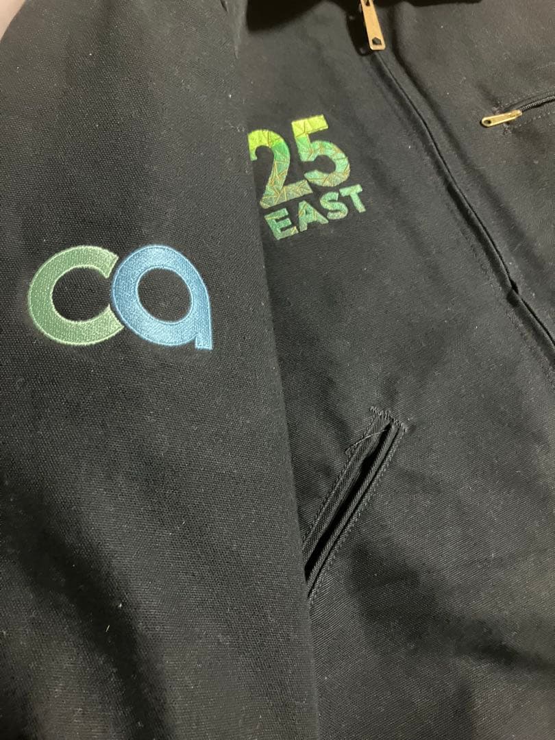 な*う様 USA製Carhartt デトロイトジャケット